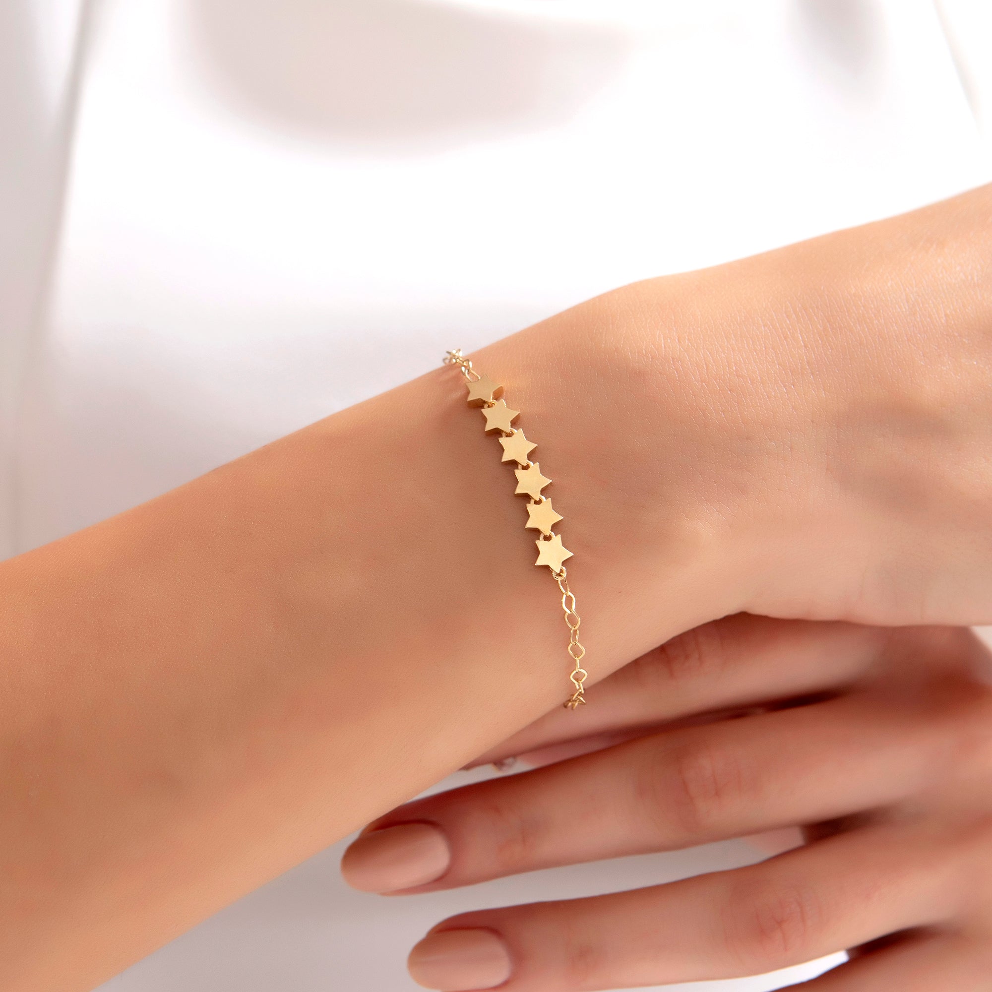 14 Ayar Altın Trend Yıldız Bileklik