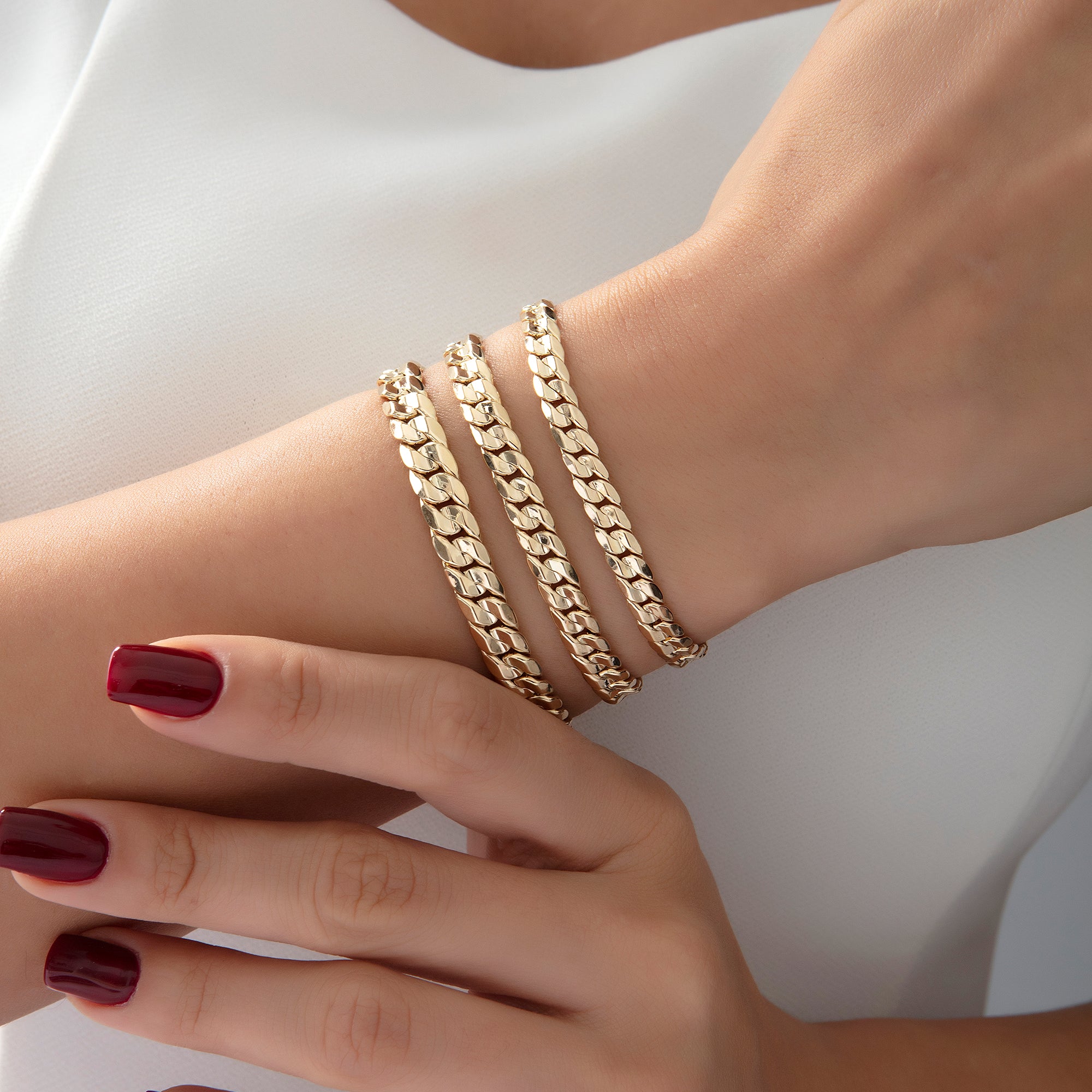 14 Ayar Altın Oluklu İnce Gurmet Bileklik