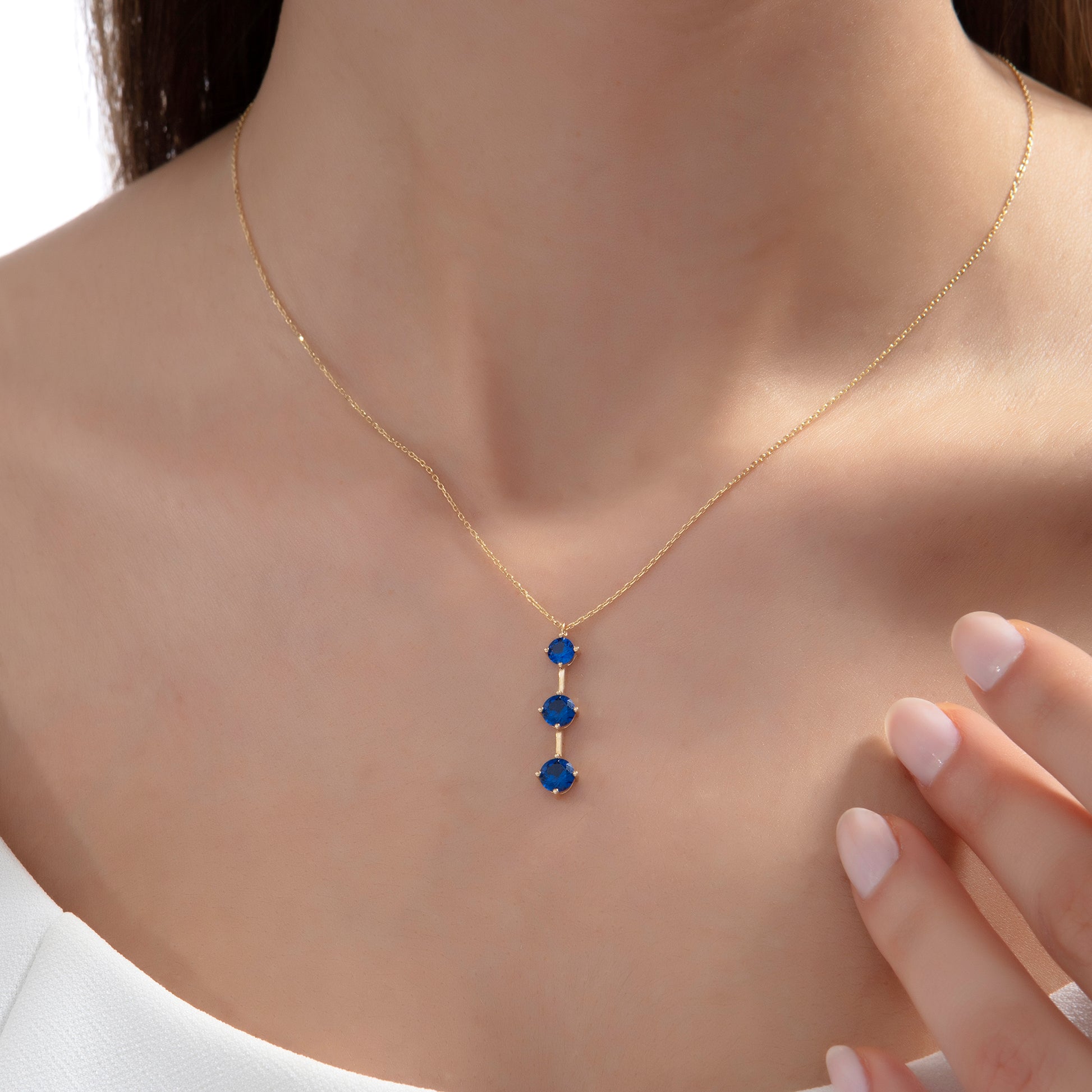 14 Ayar Altın Üç Taşlı Kolye