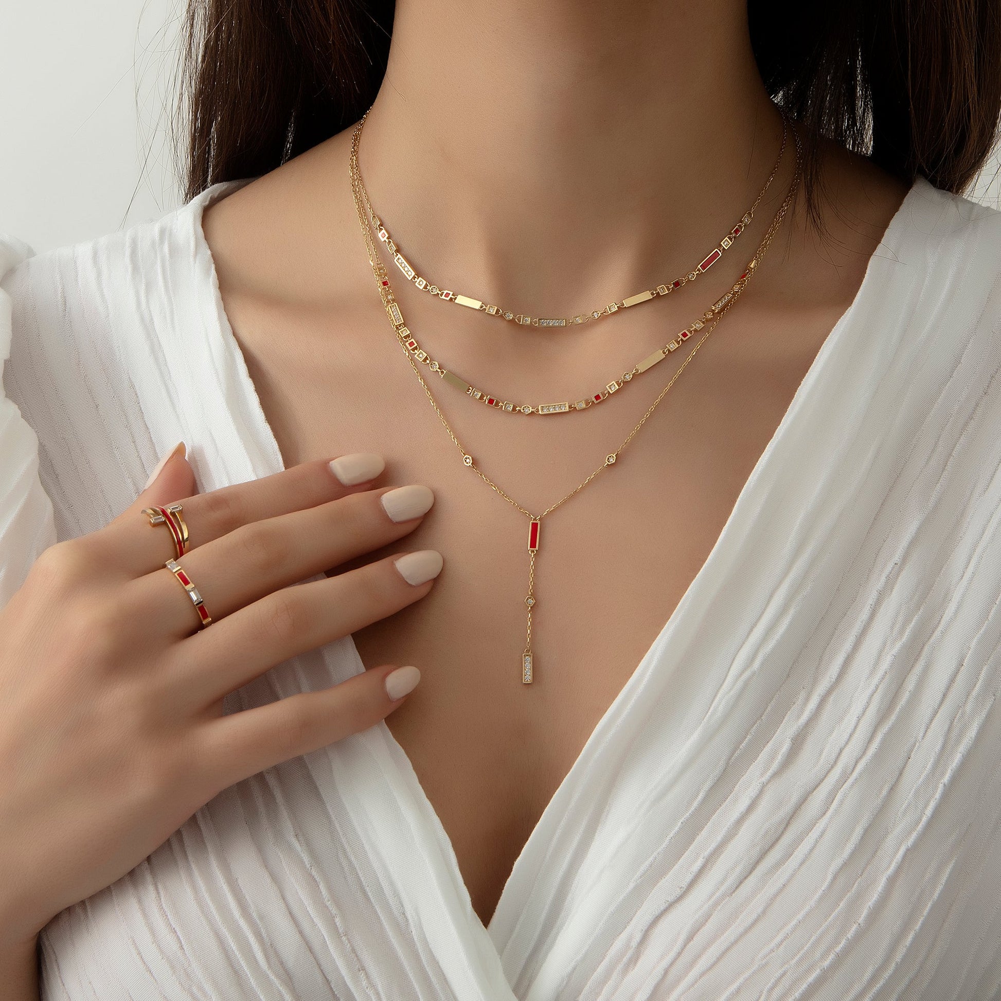 14 Ayar Altın Mineli Tasarım Kolye