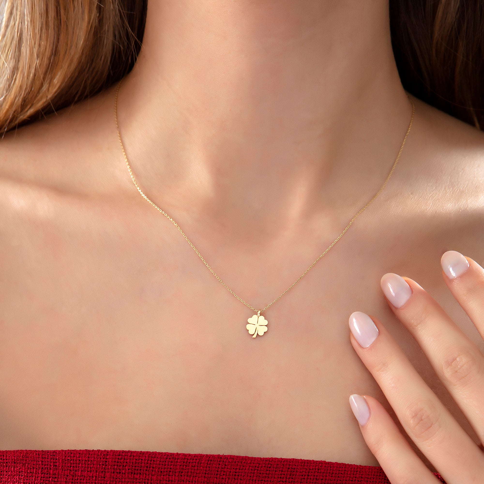 14 Ayar Altın Yonca Kolye